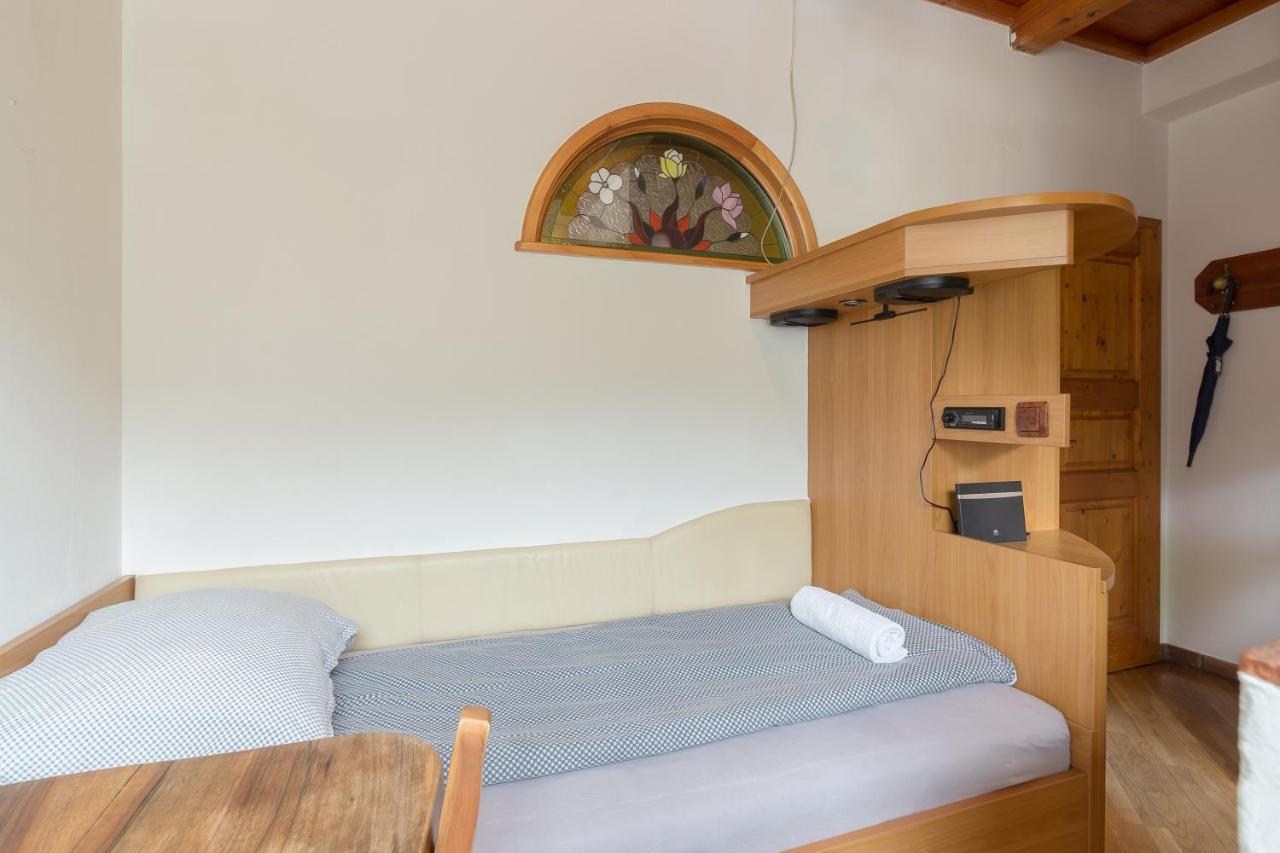 Cozy, Bright And Affordable Single Studio - Free Parking Liubliana Exterior foto